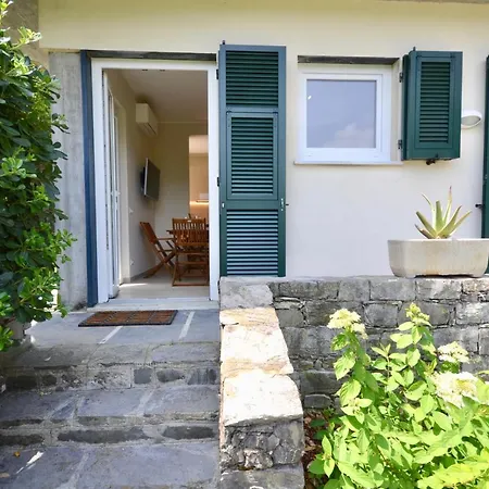 아파트 Casa Riva - Giardino E Posto Auto Privato A Pochi Minuti Dalle Spiagge - 4 Posti Letto 라팔로