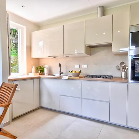 Casa Riva - Giardino E Posto Auto Privato A Pochi Minuti Dalle Spiagge - 4 Posti Letto Rapallo