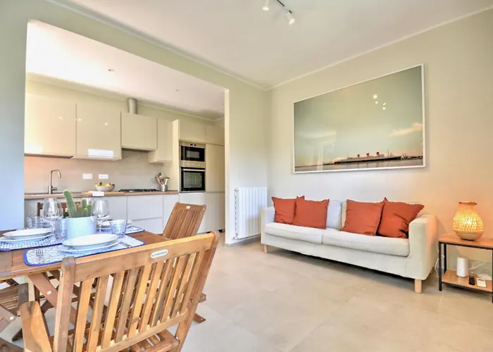 아파트 Casa Riva - Giardino E Posto Auto Privato A Pochi Minuti Dalle Spiagge - 4 Posti Letto