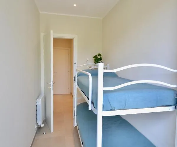 Casa Riva - Giardino E Posto Auto Privato A Pochi Minuti Dalle Spiagge - 4 Posti Letto 아파트